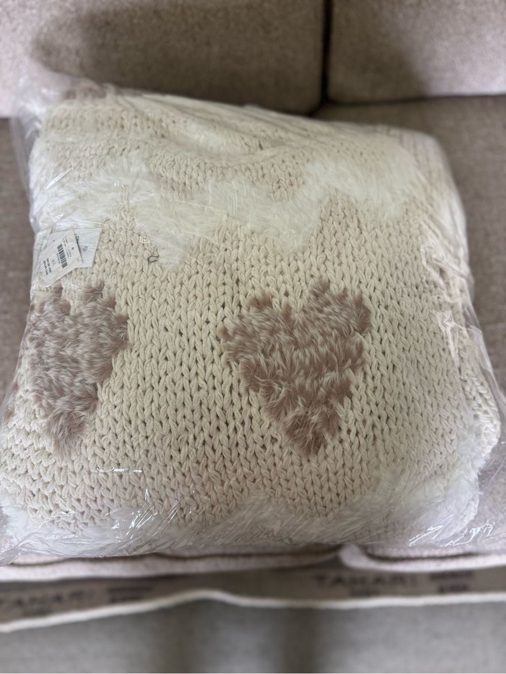 NWT Anthropologie Faye Knit Throw 50x70